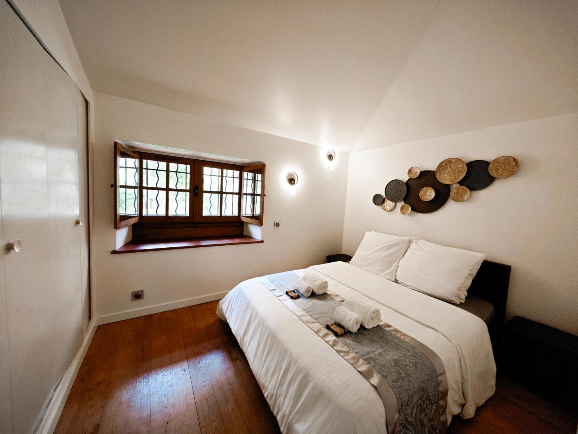 Villa Tagibao Avec Piscine Chauffee Et Spa Lesterps Zewnętrze zdjęcie