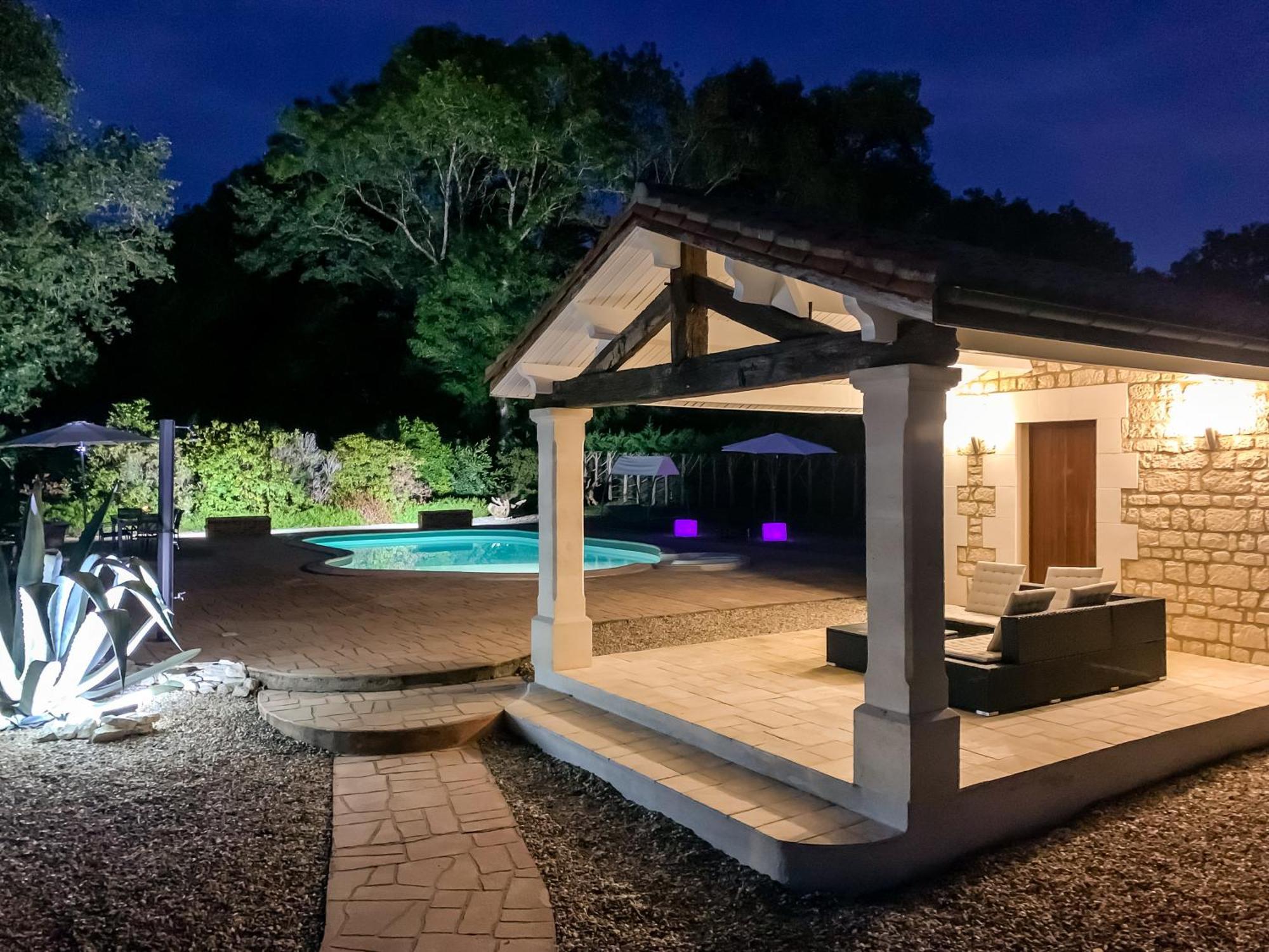 Villa Tagibao Avec Piscine Chauffee Et Spa Lesterps Zewnętrze zdjęcie