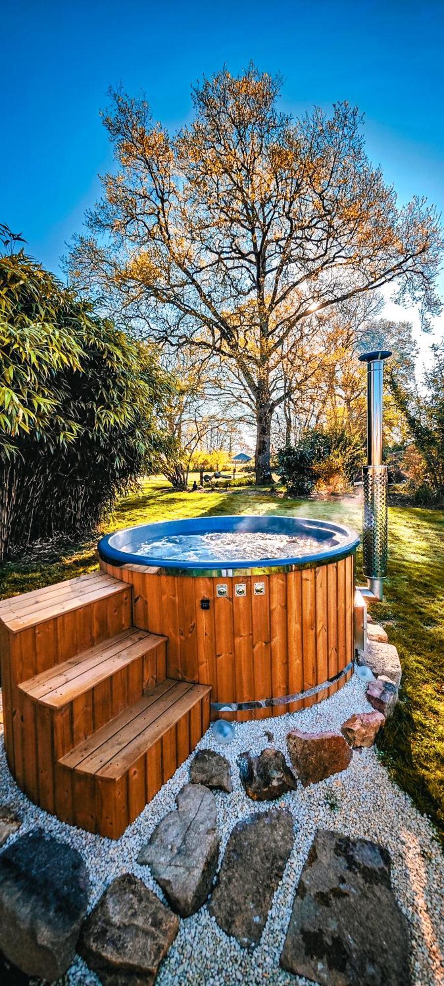 Villa Tagibao Avec Piscine Chauffee Et Spa Lesterps Zewnętrze zdjęcie